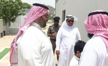 محافظ الداير يتفقد مركز الرعاية ببني مالك ويوجه بالإسراع في تجهيزه للخدمة 24 ساعة