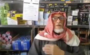 “مخي ما يستوعب الجوال”.. العم عبدالجبار: 43 عاماً في محل بالشميسي من طلعة الفجر وحتى الـ9 ليلاً