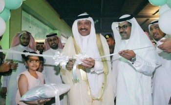 محافظ صامطة يرعى الكرنفال الصحي بالحد الجنوبي