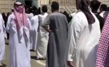 شاهد .. رسالة جوال “خاطئة” تحدث فوضى عارمة بكلية التقنية للبنات بخميس مشيط !