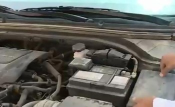 شاهد.. مواطن ينفذ تجربة لكشف زيف وتلاعب بعض العاملين في ورش إصلاح السيارات