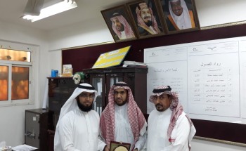 تعليم ضمد يكرم الإعلامي حسن السالم