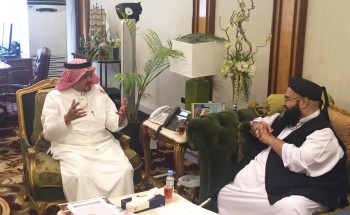 وزير الحج والعمرة يستقبل رئيس مجلس علماء باكستان