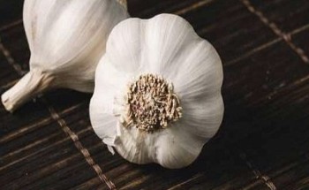 مكافح للسرطان وطارد للبعوض” .. تعرف على القوة “الخفية” للثوم