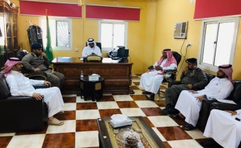 محافظ الريث يعقد اجتماع ويستعرض خطة الاحتفال باليوم الوطني ٨٩