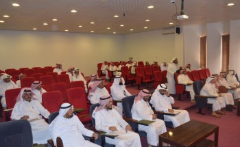 “مدير فرع وزارة البيئة والمياه والزراعة بمنطقة جازان” يفتتح البرنامجين التدريبيين