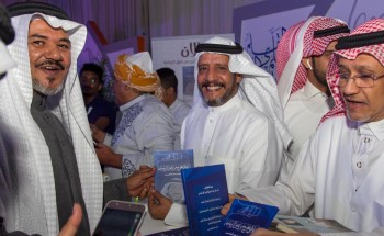 الثبيتي يوقع “إعلامي يخرج من عنق الزجاجة”