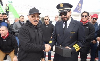 مطار نيوم يستقبل أول رحلة جوية على متنها موظفو المشروع لعقد لقائهم السنوي