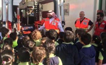 قسم التوعية والإعلام بهيئة الهلال الأحمر السعودي بمحافظة جدة يزور مدارس الفيصل العالمية