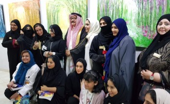 الدحلان يفتتح معرض بقايا بثقافة جدة ويطلق ثلاث مبادرات
