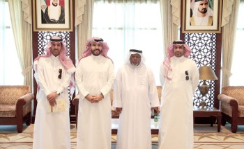 “السيف” يزور المعرض التشكيلي المشترك بدبي ويشيد بالأعمال المعروضة