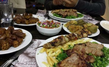 مورّد أغذية يكشف حقائق صادمة عن الأطعمة واللحوم الموجودة في الأسواق والمطاعم