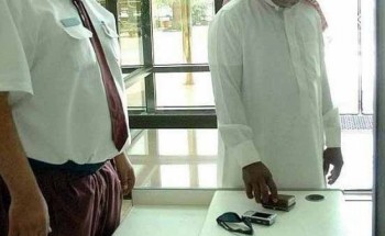 كاتب يطالب بزيادة رواتب «حراس الأمن».. ويوجه نداءً لوزارة العمل