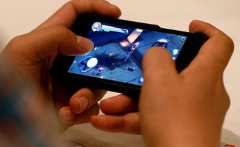 احذروا .. «لعبة جديدة» تدفع المراهقين لقتل أنفسهم