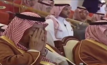 شاهد.. تأثر الملك سلمان خلال استذكار رحلة توحيد البلاد على يد والده المؤسس