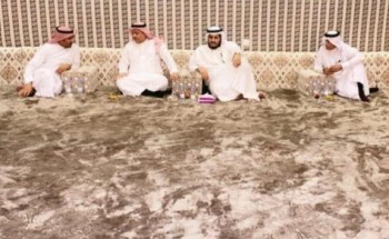 مدير عام فرع وزاره العمل والتنمية الاجتماعية بالقصيم يزور مدير التأهيل الشامل للإطمئنان على صحته