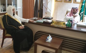 محافظ الداير يستقبل إمام الحرم المكي الدوسري