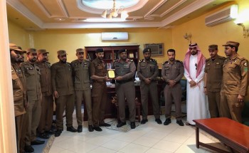 مدير شرطة رابغ يقوم بزيارة الى شعبة الأسلحة وإبطال المتفجرات