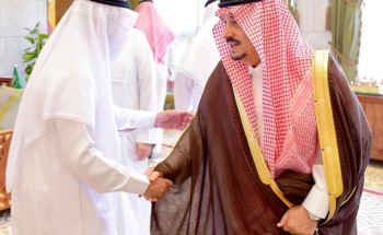 الأمير فيصل بن بندر يستقبل منسوبي الإمارة المهنئين بشهر رمضان