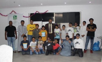 مجلة نبهان تدرب ايتام جدة على الخط العربي