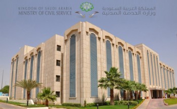 مستشار وزير الخدمة المدنية يكشف حقيقة نقل الموظف دون موافقته