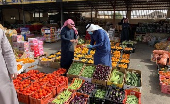 حملة تفتيشية علی أسواق الخضار والفاكهة بحائل