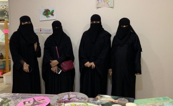 فريق همسات الثقافي بالإحساء ينفذ ورشة فنيه في فن الأعمال اليدوية