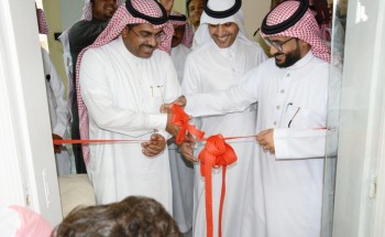 مدير صحة جازان يدشن عيادة الموظفين بمقر المديرية