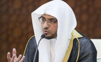 “المغامسي”: يجوز الرمي قبل الزوال في اليوم الثاني عشر أو الثالث عشر بعد صلاة الفجر