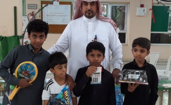 الحازمي ينثر إبداعاته في مدرسة الطاهرية الابتدائية