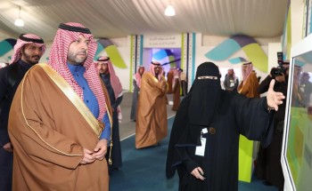 الأمير فيصل بن خالد بن سلطان يدشن معرض مشروعات تنموية في محافظة العويقيلة
