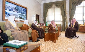 سمو أمير منطقة الرياض يستقبل وزير البيئة والمياه والزراعة