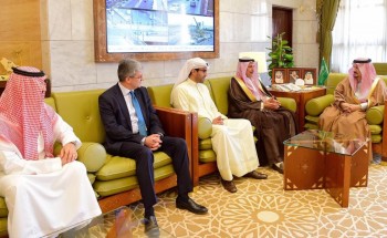الأمير فيصل بن بندر يستقبل الرئيس التنفيذي لمجموعة بنك الكويت الوطني