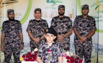 بالصور.. قوة أمن المنشآت بالمدينة تستقبل طلائع الحجاج بالورود والهدايا