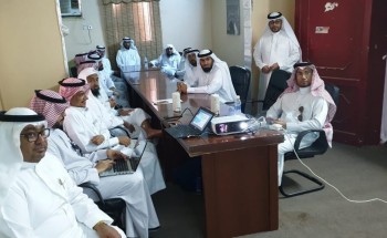 “الدويري” يدشن البرنامج التعريفي بنظام المقررات