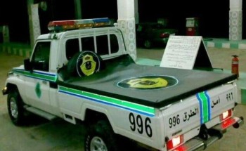 أمن الطرق يضبط مواطنين بحوزتهما 80 زجاجة خمر وحبوب كبتاجون في القويعية