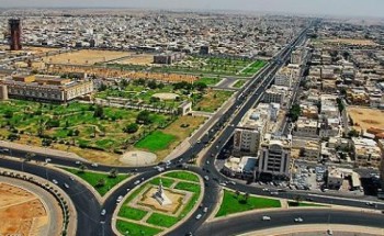 مواطن يتفاجأ باستيلاء أشخاص على أرضه والبناء عليها بتبوك