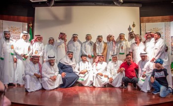 جمعية الثقافة والفنون بجدة تكرم الفنان التشكيلي عبدالله نواوي