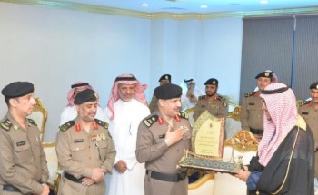 مساعد وزير الداخلية يدشن نظام” أزهلها” ومبادرة “فرصة ثانية”