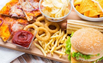 هذه الأطعمة يُفضَّل عدم تناولها بعد سن الثلاثين