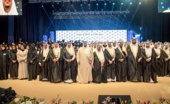 أصحاب السمو الأمراء يؤدون صلاة الميت على الأميرة البندري بنت عبدالرحمن