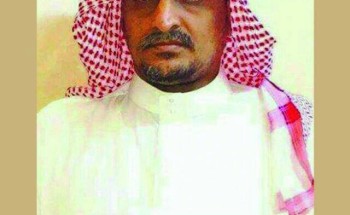 الإستاذ الشاعر أحمد أبو الخير معافا مسايرا قصيدة الأستاذ حمد بن عبدالله عقيل في ضمد