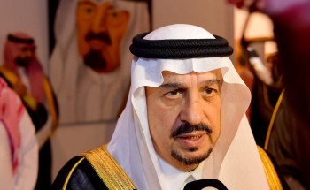 أمير منطقة الرياض يطلق معرض الفن التشكيلي للأميرة هيفاء بنت عبد الله