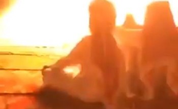 شاهد.. “سيجارة” كادت تتسبب في كارثة بحفل زواج