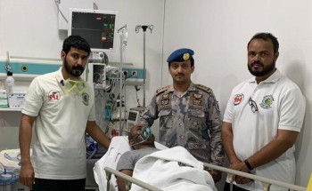 حرس الحدود بمنطقة عسير يُنقذ مواطناً من الغرق بـ “القحمة”