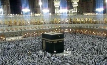 مصادر”رفع الإيقاف عن 6 مؤذنين بالمسجد الحرام!