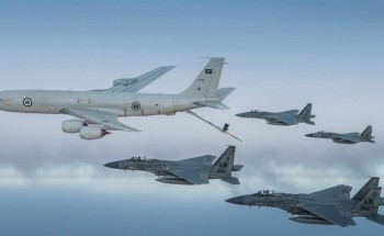مقاتلات F- 15C سعودية وأمريكية تحلق في الخليج.. و”الدفاع” توضح أهداف المهمة