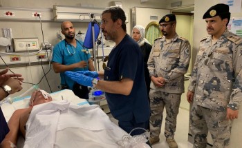 حرس الحدود يرافق سفينة ركاب على متنها بحارا بريطانيا تعرض لعارض صحي