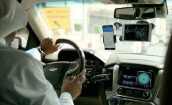 إلزام السائق بالزي الوطني وقصر الخدمة داخل المدن.. تحديث شروط وإجراءات تقديم خدمة توجيه المركبات