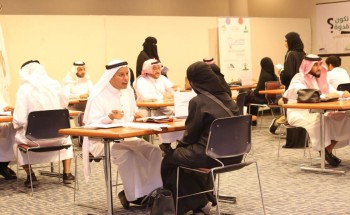 تطبيقات الهواتف الذكية والمنصات الإلكترونية تتصدر مشاريع الشباب